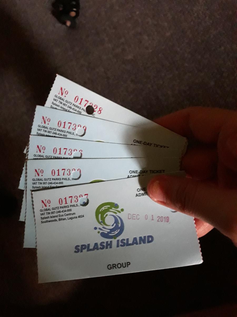 Up To 15 Off Splash Island Admission Ticket In Laguna From