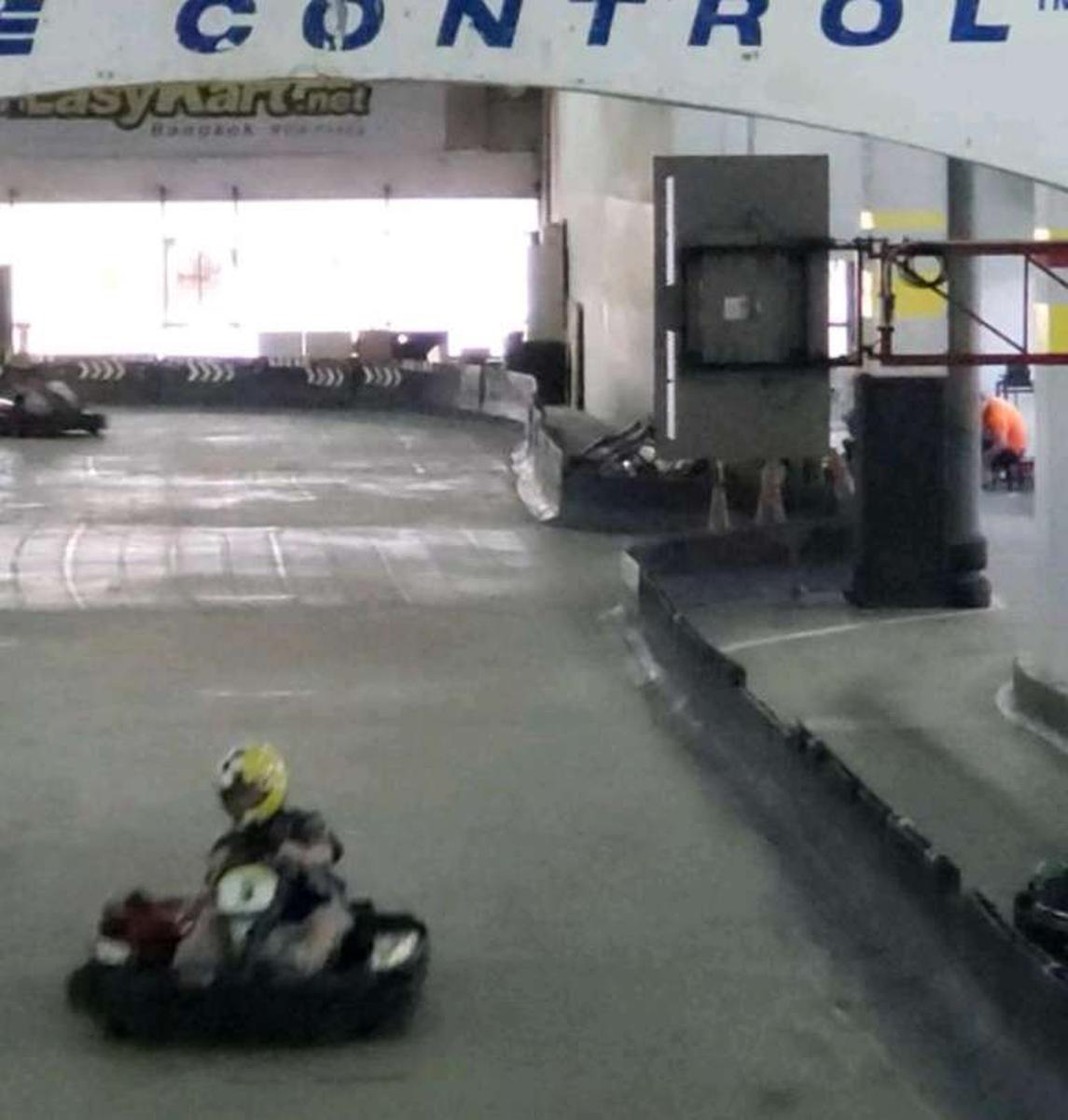 Indoor Go Karting Experience By Easykart Bangkok Thailand Klook