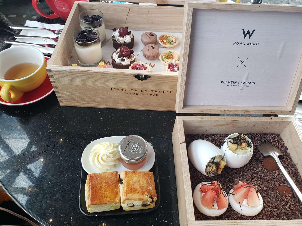 Buffet Lunch And Afternoon Tea At Woobar In W Hotel Hong Kong Klook United Kingdom Uk