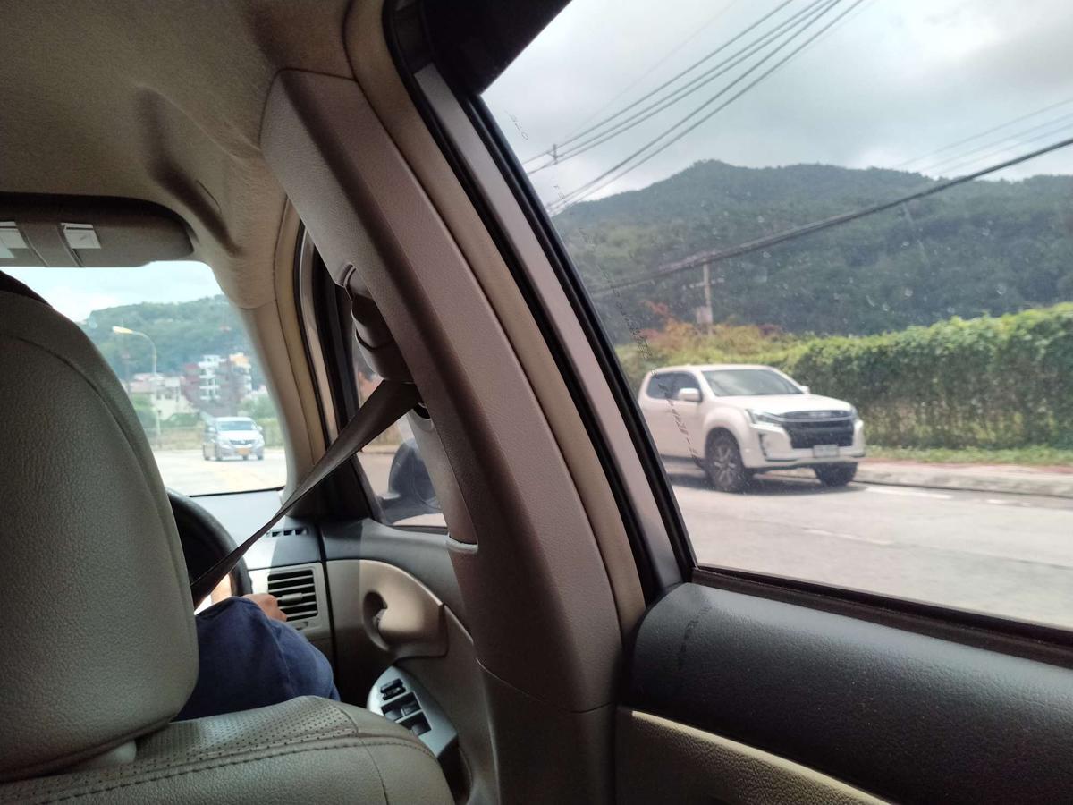 プーケット国際空港送迎サービス 貸切チャーター タクシー リムジンバス Klook Klook クルック