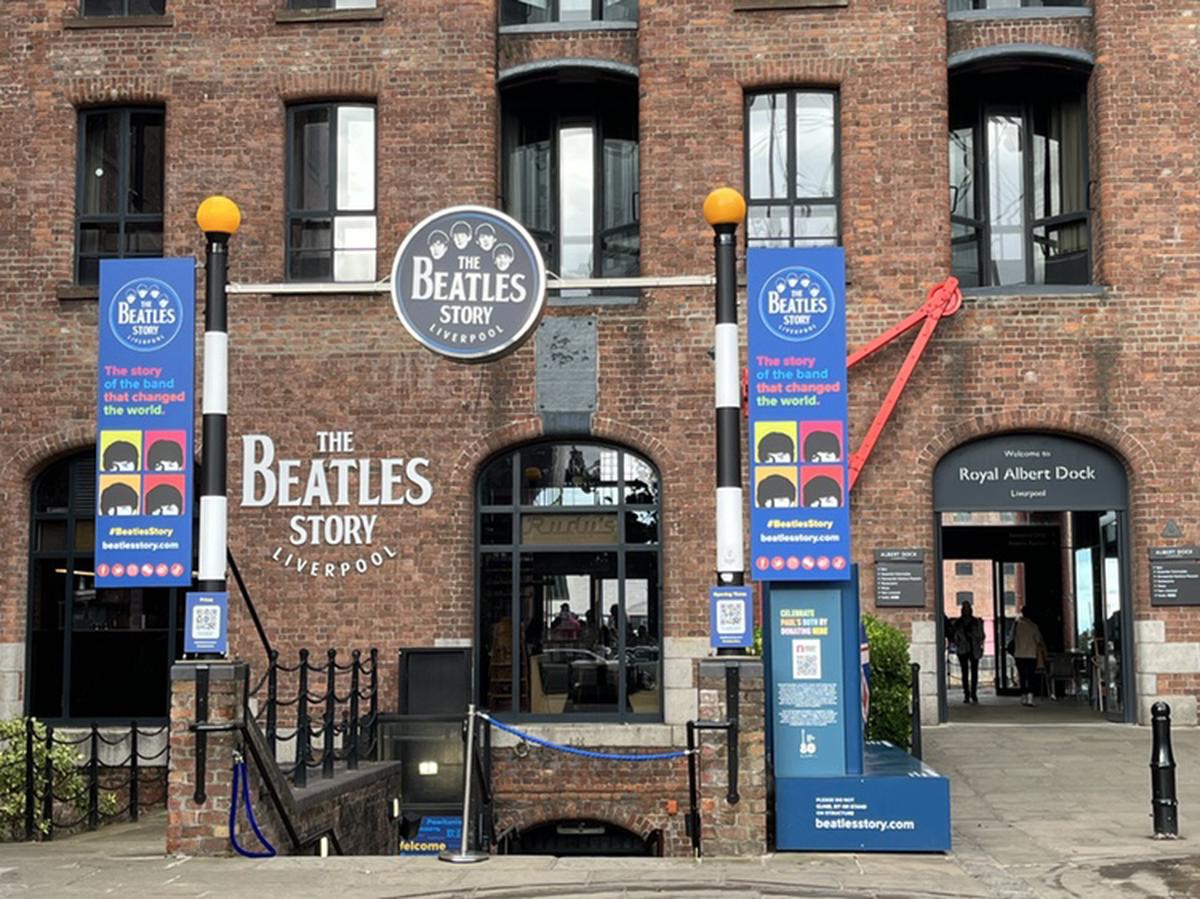 UK リバプール ビートルズストーリー